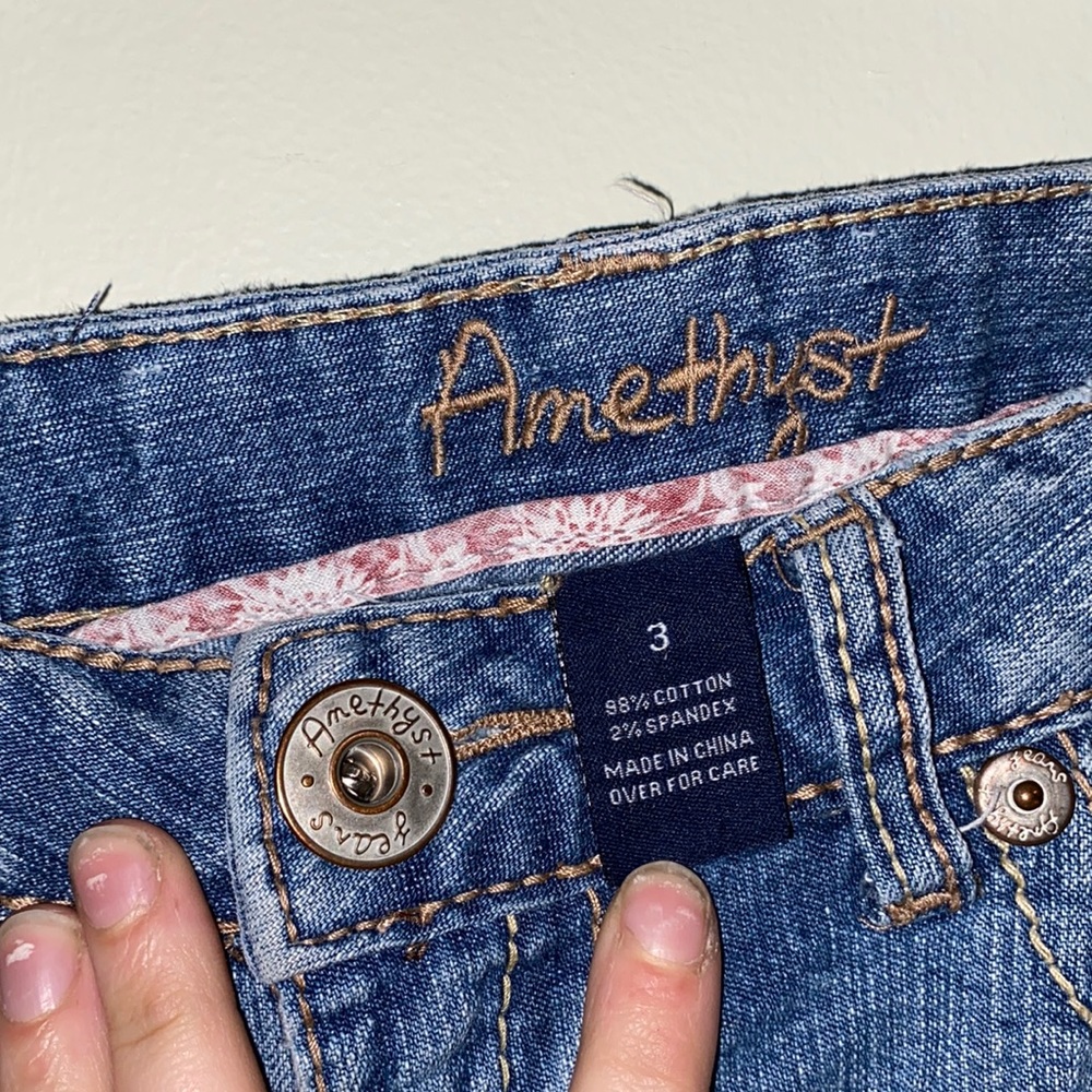 Jean shorts - Picture 2 of 5